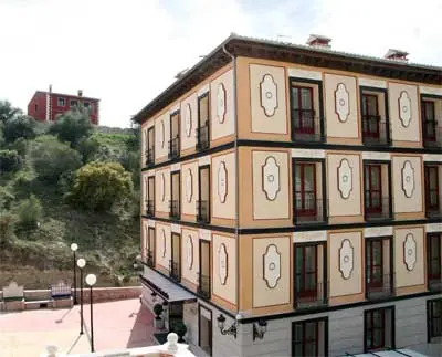 Vista lateral del edificio